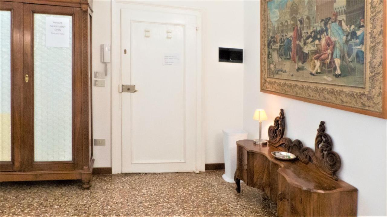 Venezianamente Apartments - Venice City Centre Екстериор снимка