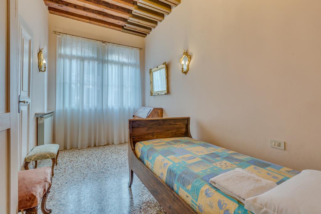 Venezianamente Apartments - Venice City Centre Екстериор снимка