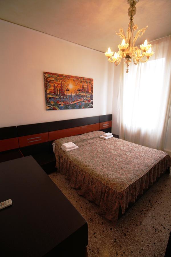 Venezianamente Apartments - Venice City Centre Екстериор снимка